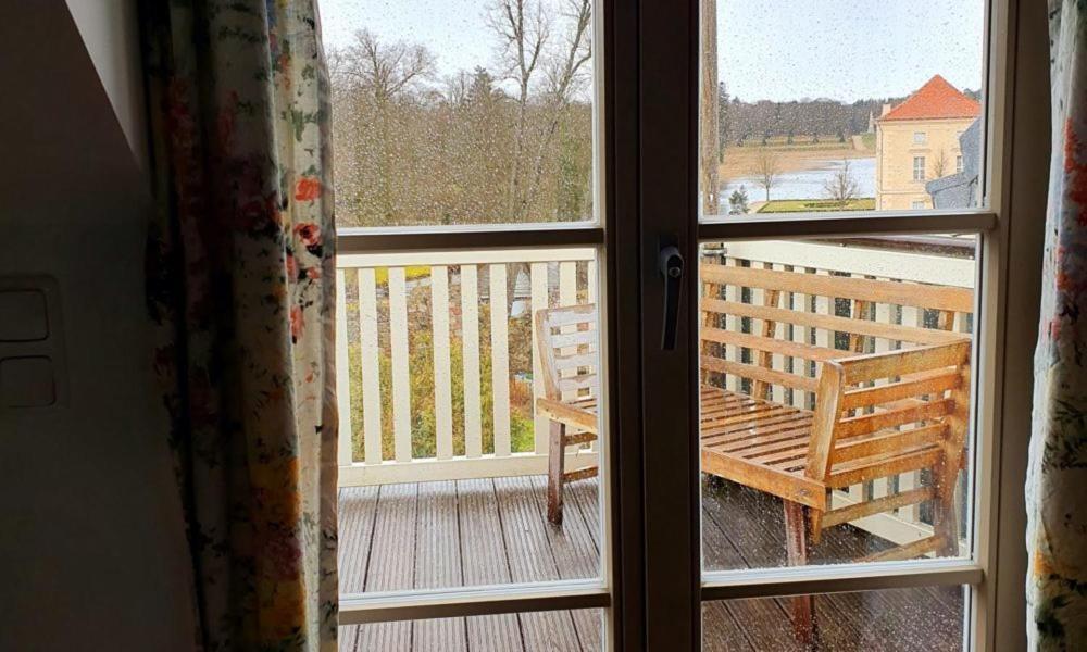 Loggiahaus Am Schloss, 5 Ferienwohnungen, Teils Mit Schloss- Und Seeblick 라인스베르크 외부 사진