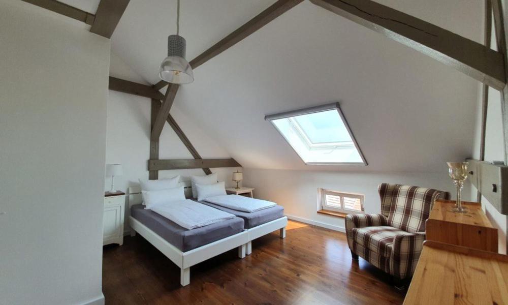 Loggiahaus Am Schloss, 5 Ferienwohnungen, Teils Mit Schloss- Und Seeblick 라인스베르크 외부 사진